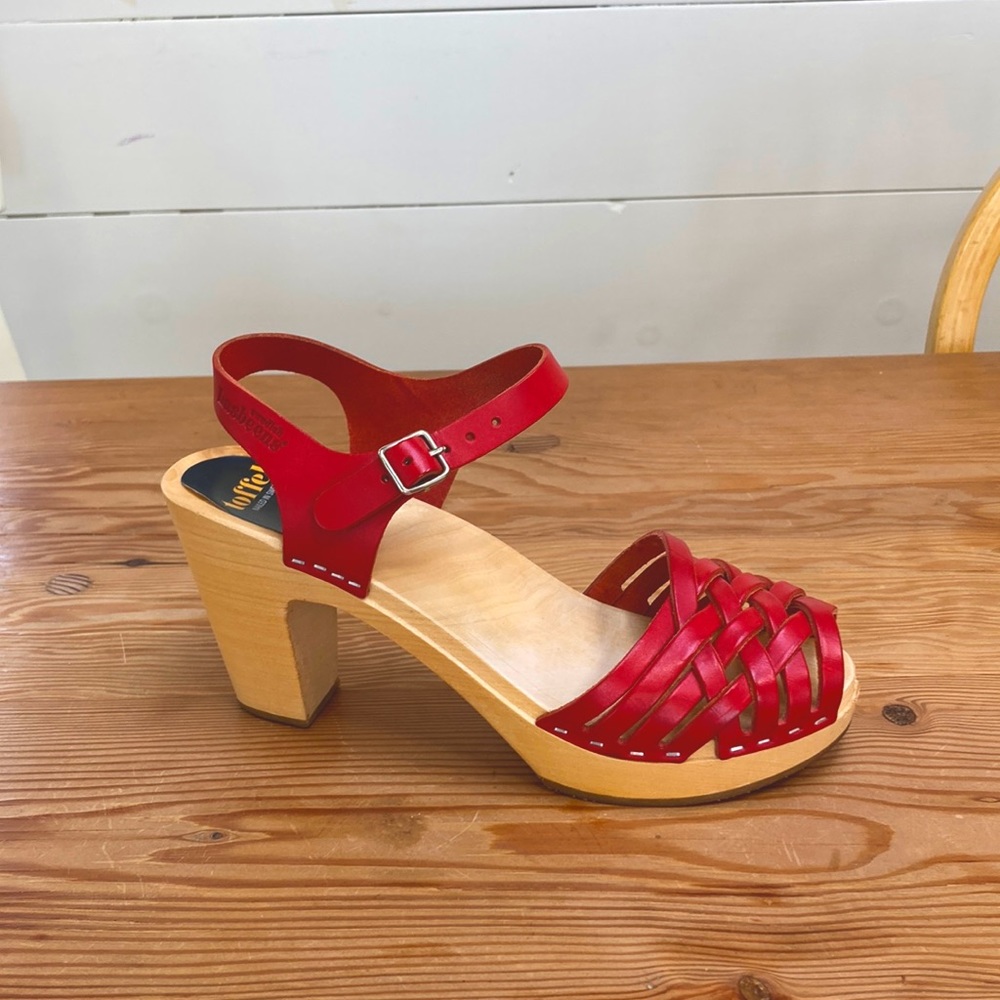 Swedish Hasbeens Braided Sky-High 40